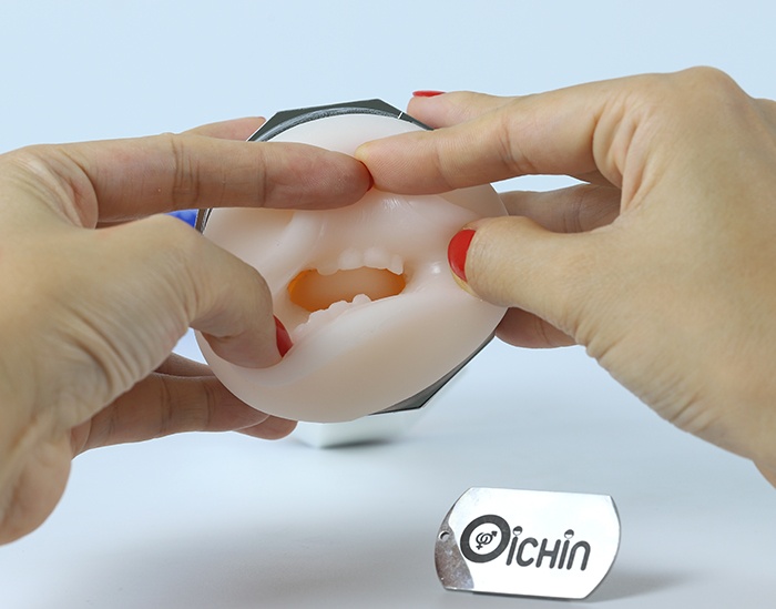 Âm đạo giả Secwell 2 đầu có rung, silicon mềm mịn khít chặt cực sướng