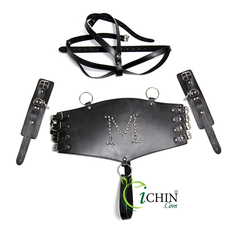 Shop bán Bộ trói tay hở ngực gợi cảm kích thích giá tốt Shop bán Bộ trói tay hở ngực gợi cảm kích thích giá tốt