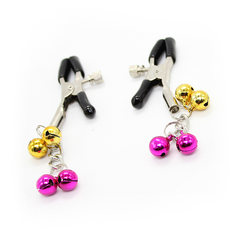 Dụng cụ kẹp vú SM bạo dâm tăng khoái cảm khi quan hệ Dụng cụ kẹp vú SM bạo dâm tăng khoái cảm khi quan hệ