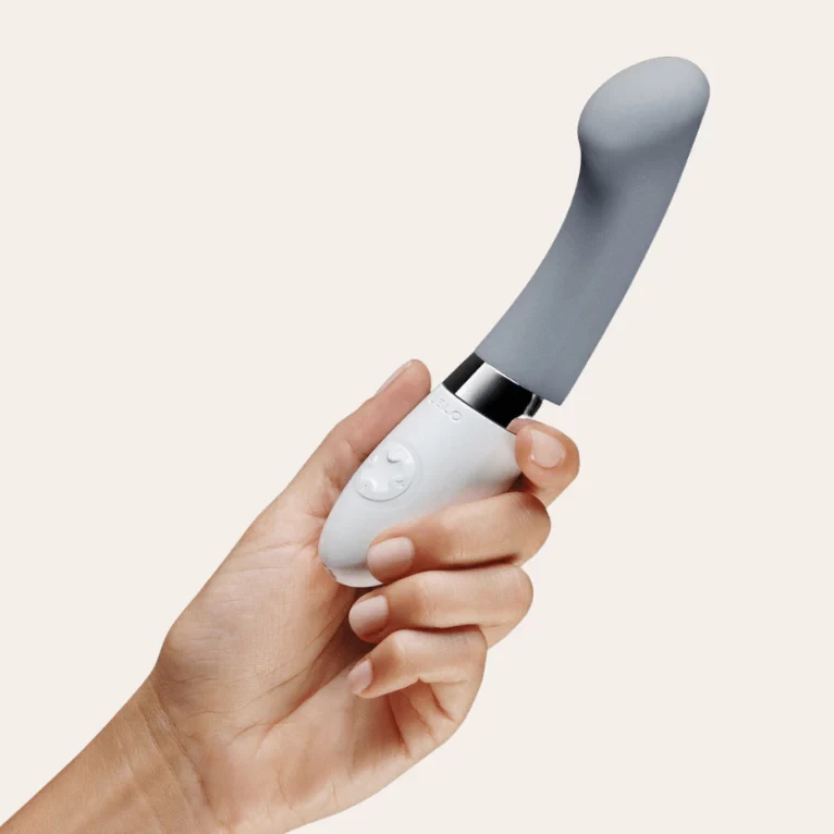 Lelo GiGi 2 cao cấp máy rung điểm G silicone sạc mạnh mẽ