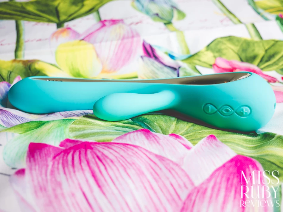 Lelo Soraya 2 Aqua mát xa điểm G silicone cao cấp pin sạc