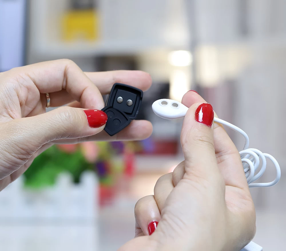 Lovense Exomoon Rung Bluetooth Cao Cấp Điều Khiển App Thông Minh Lovense Exomoon Rung Bluetooth Cao Cấp Điều Khiển App Thông Minh