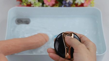 Loving World Tornado đa chế độ rung xoay thụt nóng điều khiển từ xa