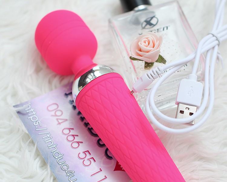 Máy massage tình yêu mini rung xoay 360 độ pin sạc Máy massage tình yêu mini rung xoay 360 độ pin sạc