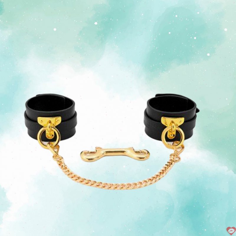 Bộ Đồ Chơi Bạo Dâm Da Đẳng Cấp Thượng Lưu Cho Các Cặp Đôi Yêu BDSM 